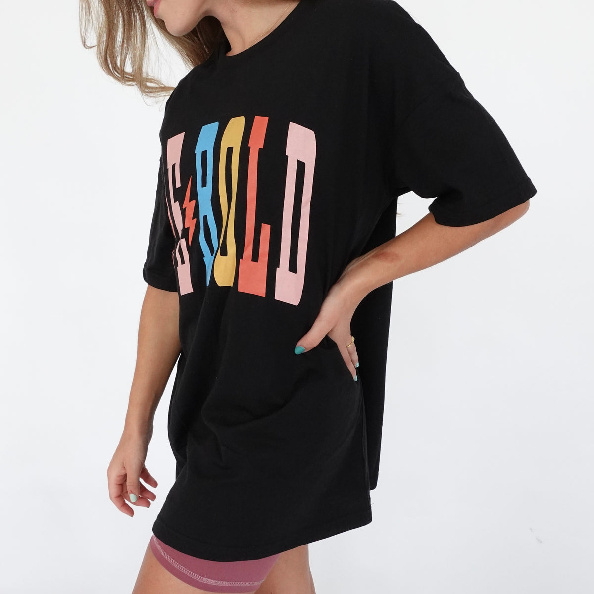 Be Bold Oversized T-Shirt (Black with Rainbow Be Bold) – Create Boldly